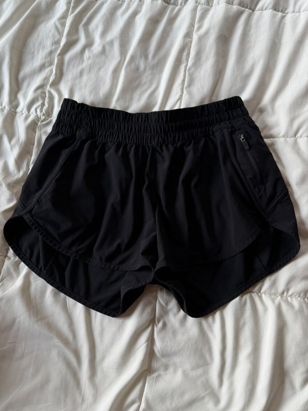 lululemon Tracker Short V